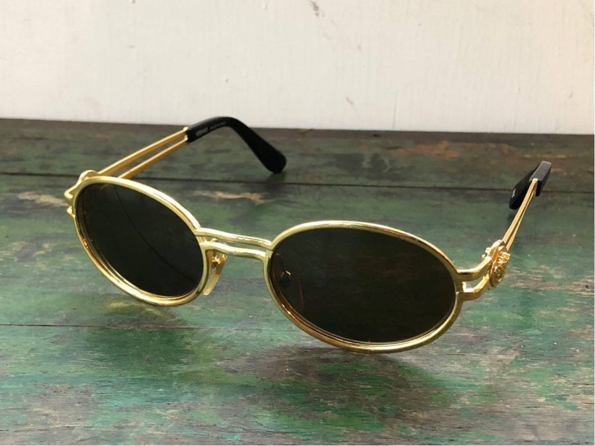 Versace Gold Logo Black MOD.S 54 COL.030 Sunglasses – Undothedone