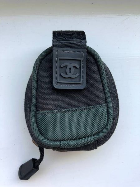 CHANEL Sport CC Logo Mini attachable bag Bag - Undothedone