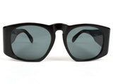 CHANEL CC logo Black Sunglasses 01450 94305 - Undothedone