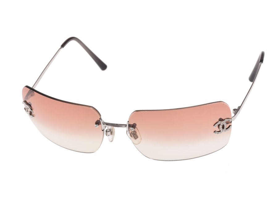 Chanel CC Logo Silver Salmon Pink Tinted Rhinestone Sunglasses – Undothedone